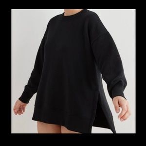 Aerie True Black Good Vibes Oversized Sweatshirt Side Split Tunic